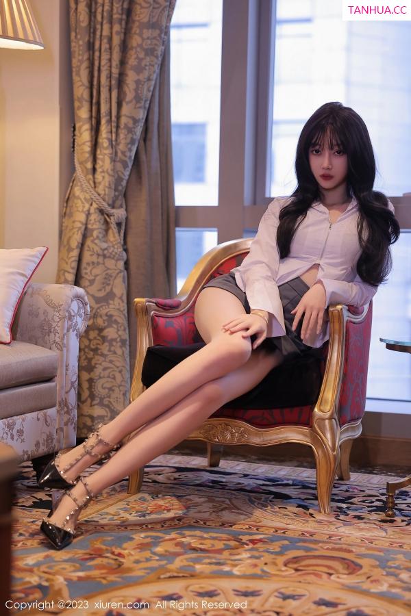 玥儿玥  [XiuRen]高清写真图 2023.05.15 No.6739 玥儿玥er 广州旅拍第2张图片